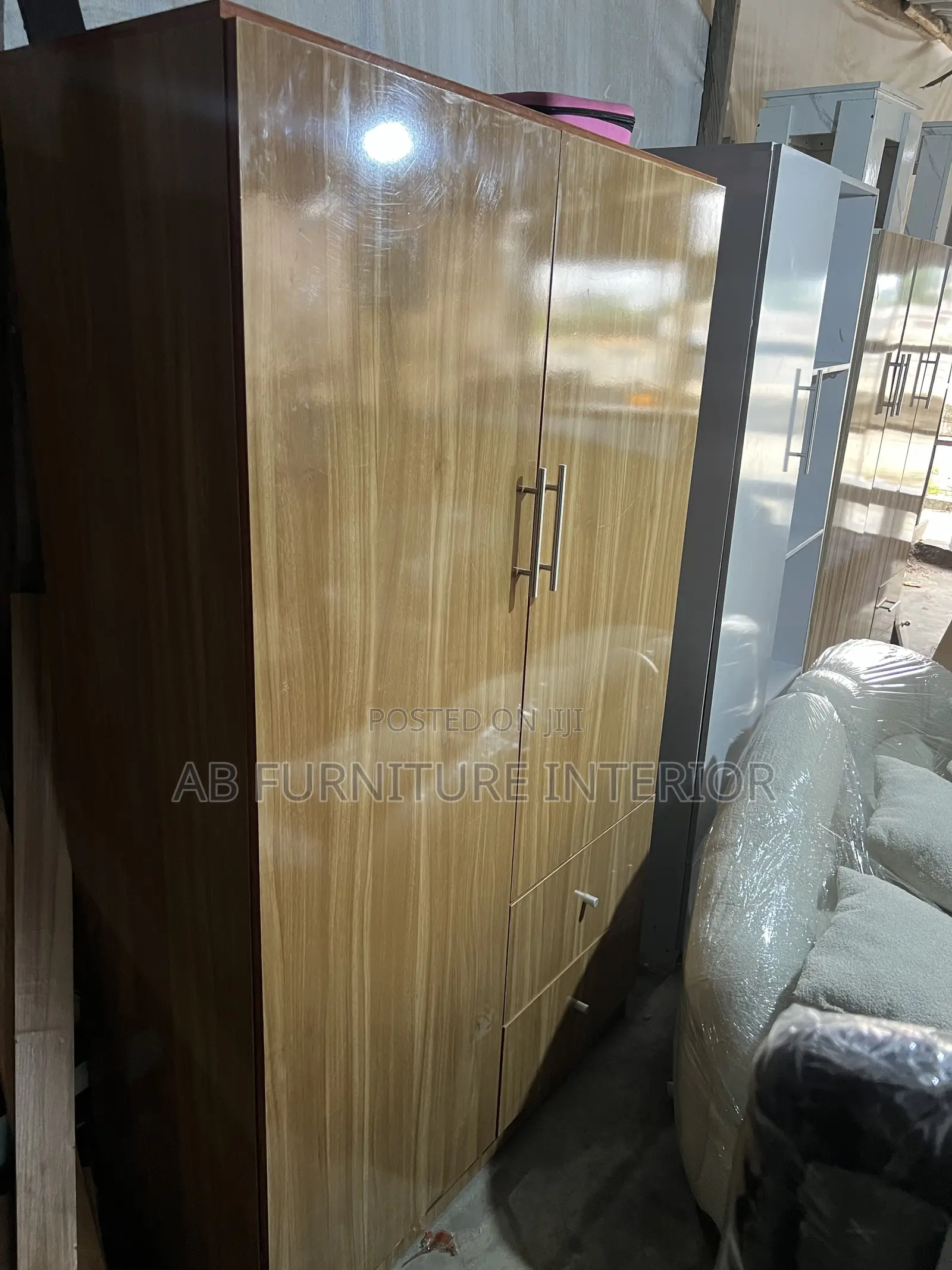 Moveable Wardrobe 4/6.5feet