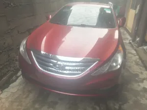 Hyundai Sonata 2014 Red
