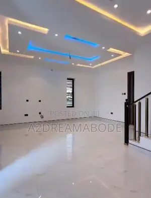 5bdrm Duplex in Opic, Isheri North for sale