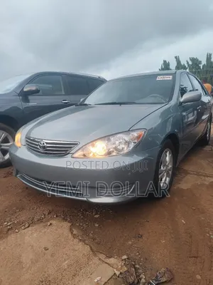 Toyota Camry LE 4dr Sedan (2.4L 4cyl 5A) 2006 Gray