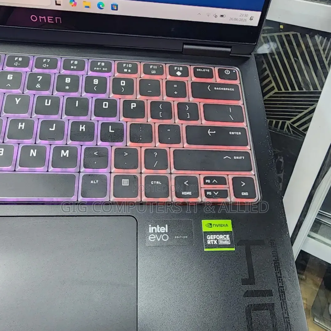 Laptop HP Omen Pro 32GB Intel Core Ultra 9 SSD 1T