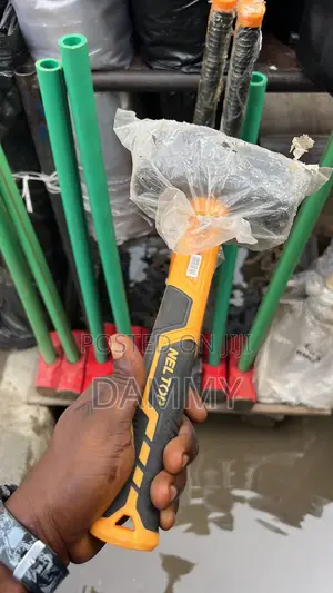 Heavy-Duty Sledge Hammer