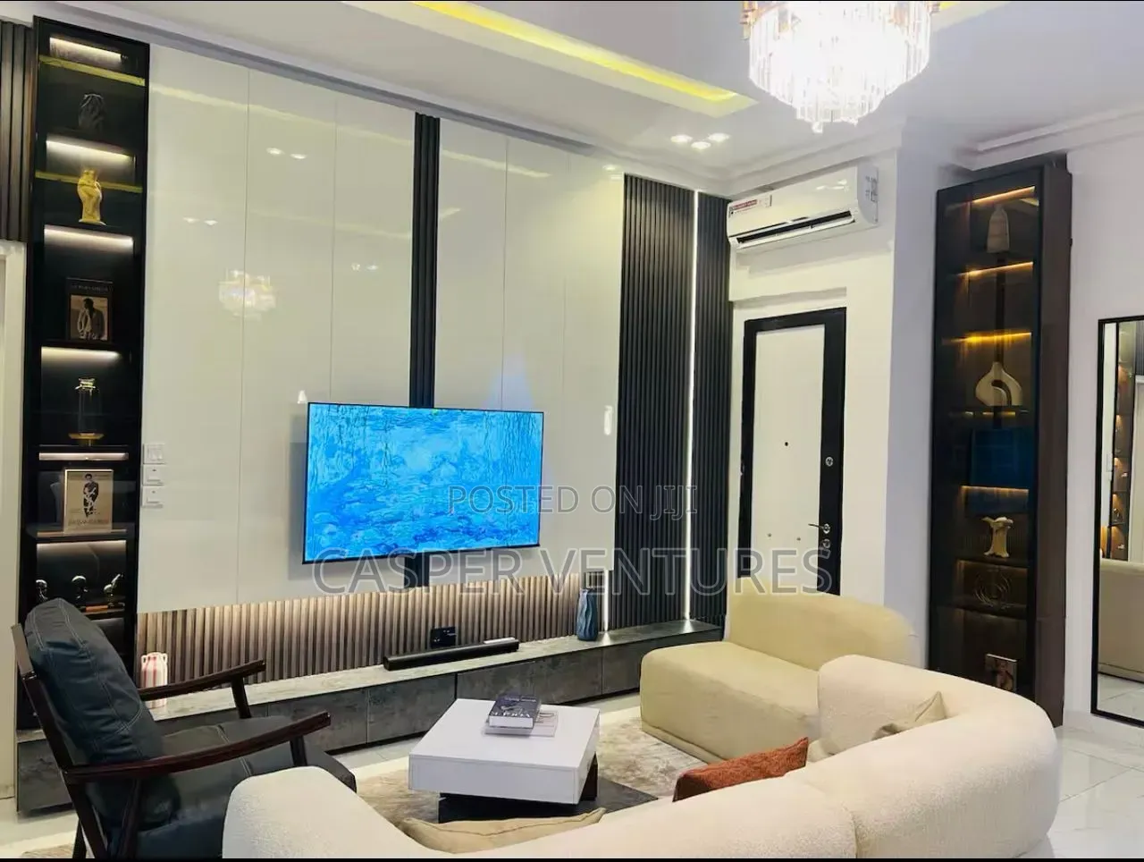 Luxurious Aesthetic Apartment