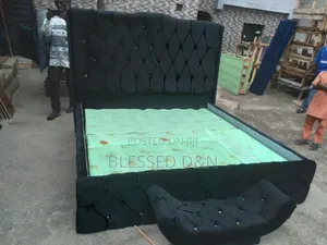 6/6 High Black Paded Bed Frame