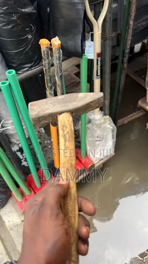Heavy-Duty Sledgehammers, Commonly