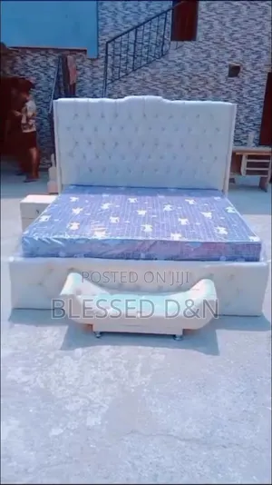 Super Quality 6/6 Cream Bed Frame