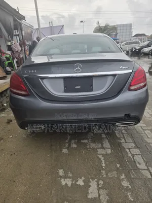 Mercedes-Benz C300 2017 Gray