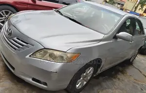 Toyota Camry LE V6 4dr Sedan (3.5L 6cyl 6AM) 2008 Silver