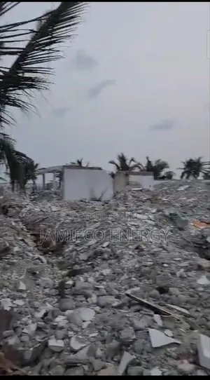 Beach Land at Okun Ajah Measuring 2650sqm ₦350m