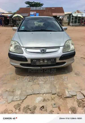 Honda Civic 2005 Silver