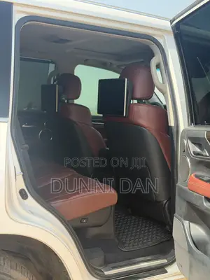 Lexus LX 570 (5 seats) AWD 2018 White