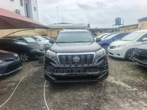 Toyota Land Cruiser Prado 2016 Black