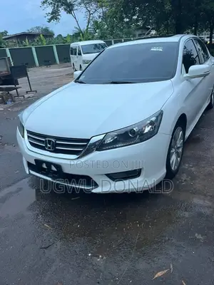 Honda Accord 2013 White