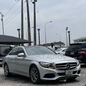Mercedes-Benz C300 Luxury 4Matic Sedan AWD (2.0L 4cyl 7A) 2016 Silver