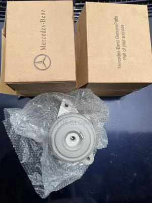 Mercedes-Benz C300 4matic Brand New Engine Mount