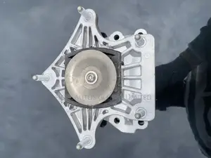 Mercedes-Benz C400 W205 V6 Gearbox Mount (Transmission Mount)