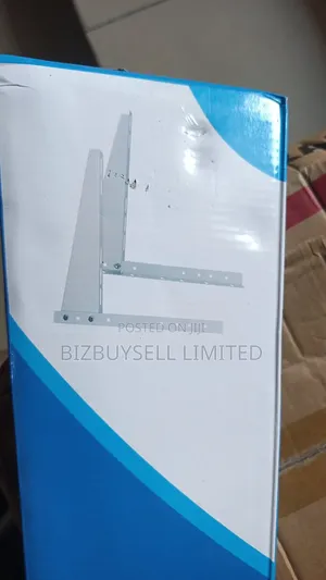 1.5hp Thermocool Inverter Air Conditioner With Instulation Kit.
