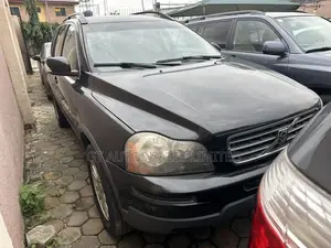 Volvo XC90 2009 Gray