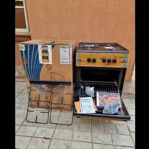 Maxi 60 by 60 Wood