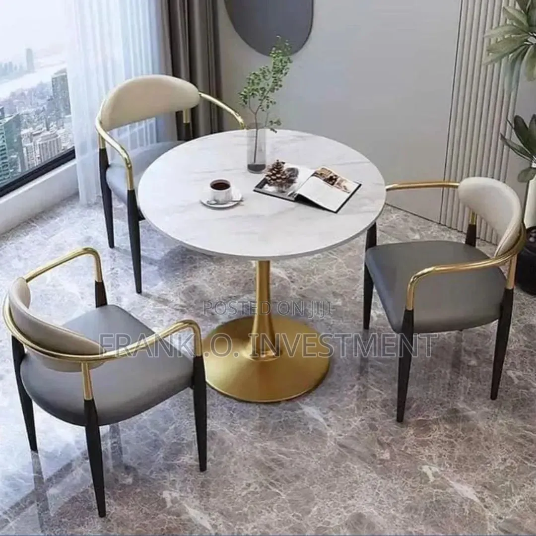 Dining Table and 4 Chairs