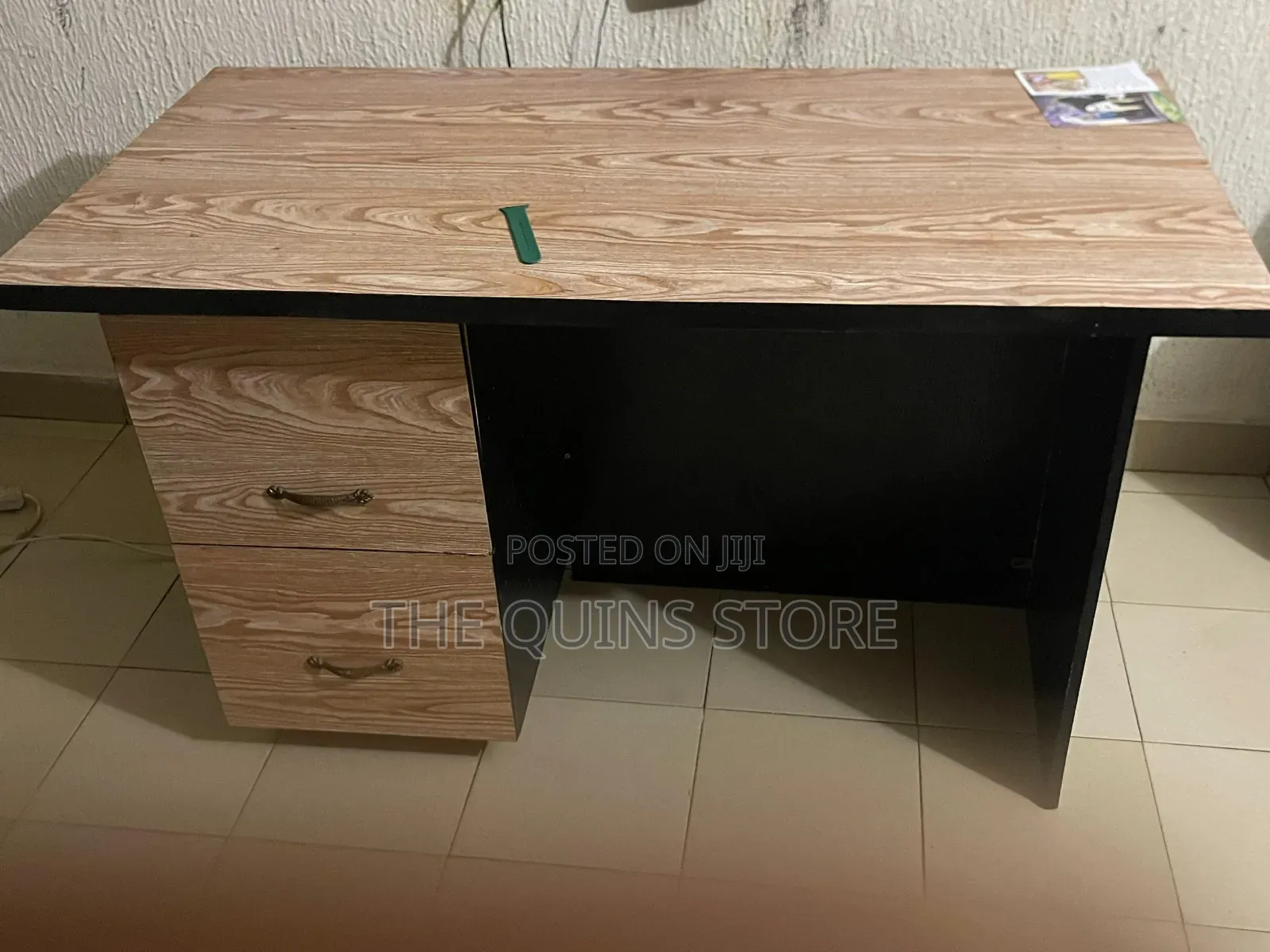 Reading Table