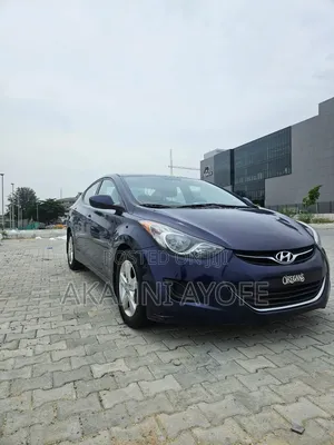 Hyundai Elantra GLS Sedan FWD (1.8L 4cyl 6A) 2013 Blue