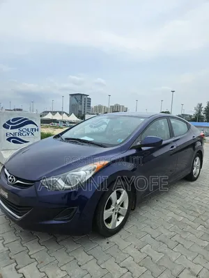 Hyundai Elantra GLS Sedan FWD (1.8L 4cyl 6A) 2013 Blue