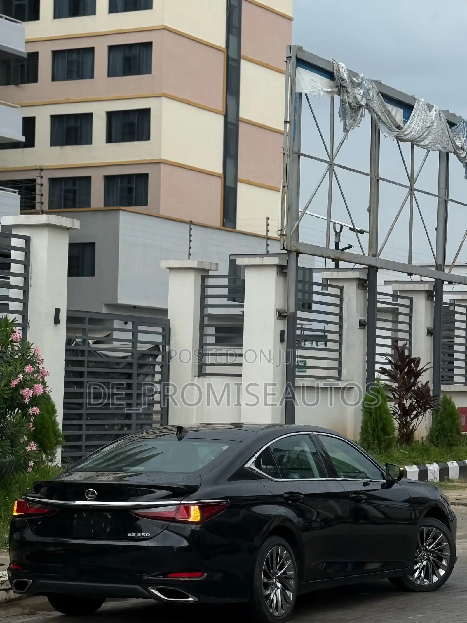Lexus ES 2024 Black