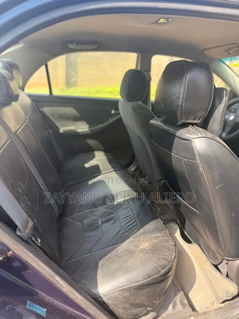 Toyota Corolla 2005 Blue