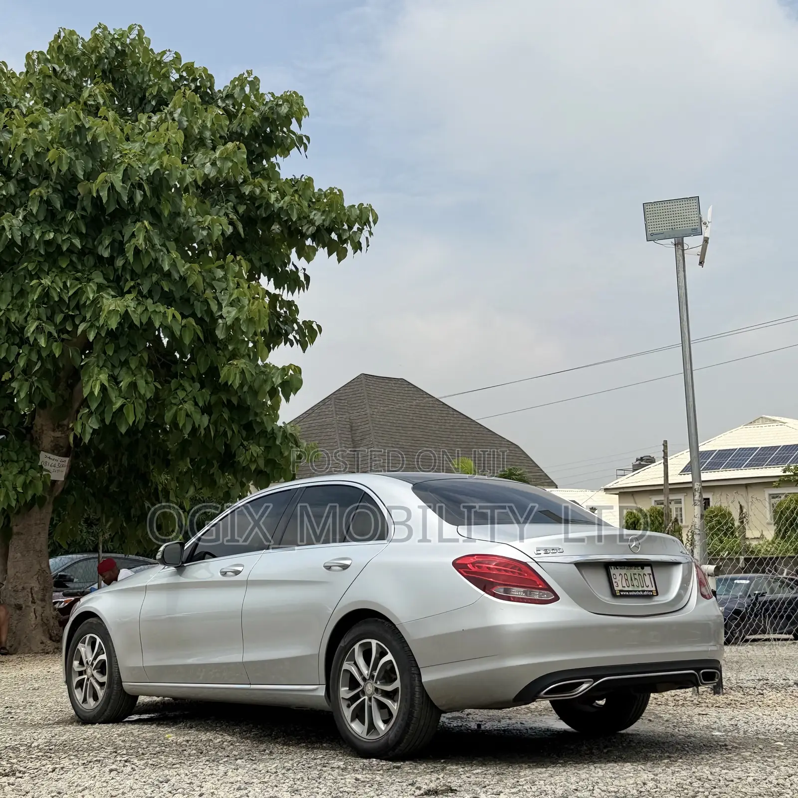 Mercedes-Benz C300 2016 Silver