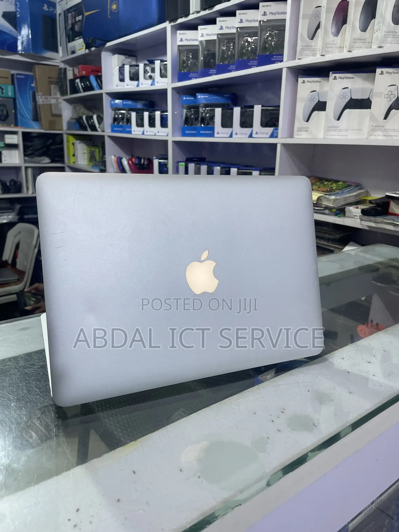Laptop Apple MacBook 2015 8GB Intel Core i5 SSD 128GB