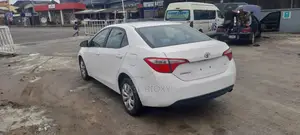 Toyota Corolla 2016 White