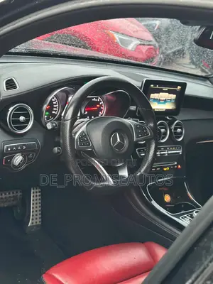 Mercedes-Benz GLC-Class 2018 Black
