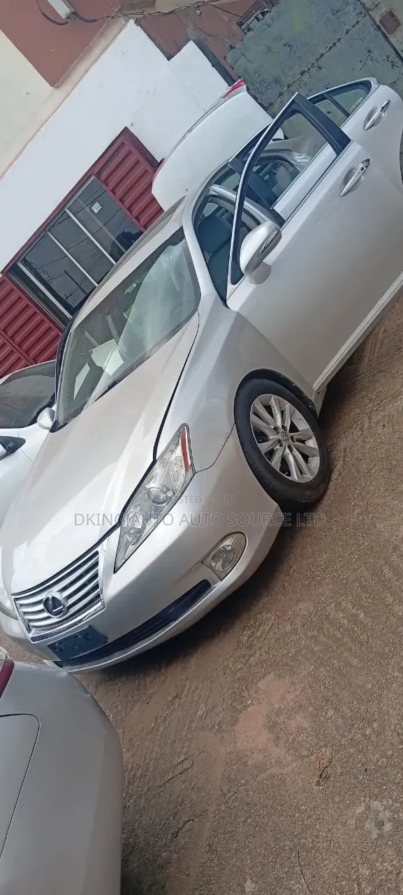 Lexus ES 350 2010 Silver