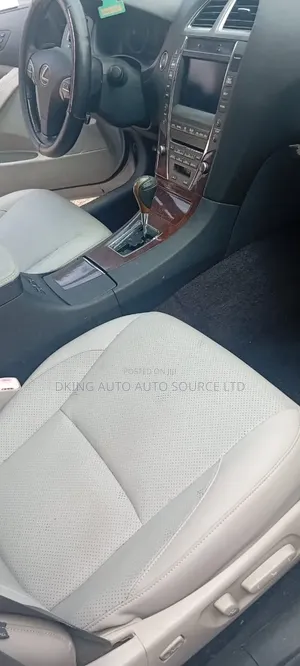 Lexus ES 350 2010 Silver