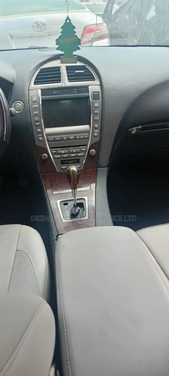Lexus ES 350 2010 Silver