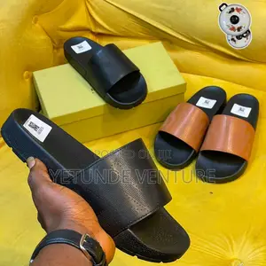 Unisex Wears Casual Wears Slides