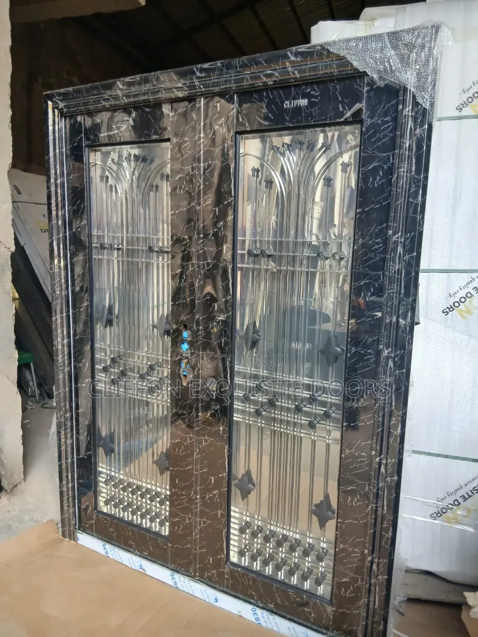 Cliffon Exquisite 6ft by 7ft Glass Series