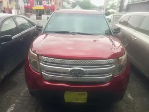 Ford Explorer 2014 Red