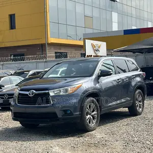 Toyota Highlander 2015 Gray