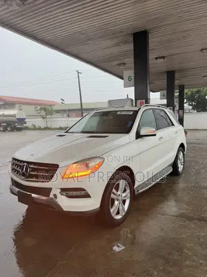 Mercedes-Benz M Class ML 350 4Matic 2013 White