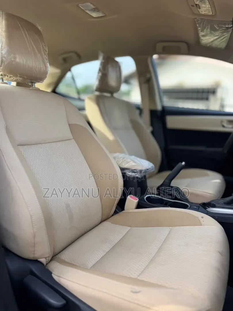 Toyota Corolla 2017 Black