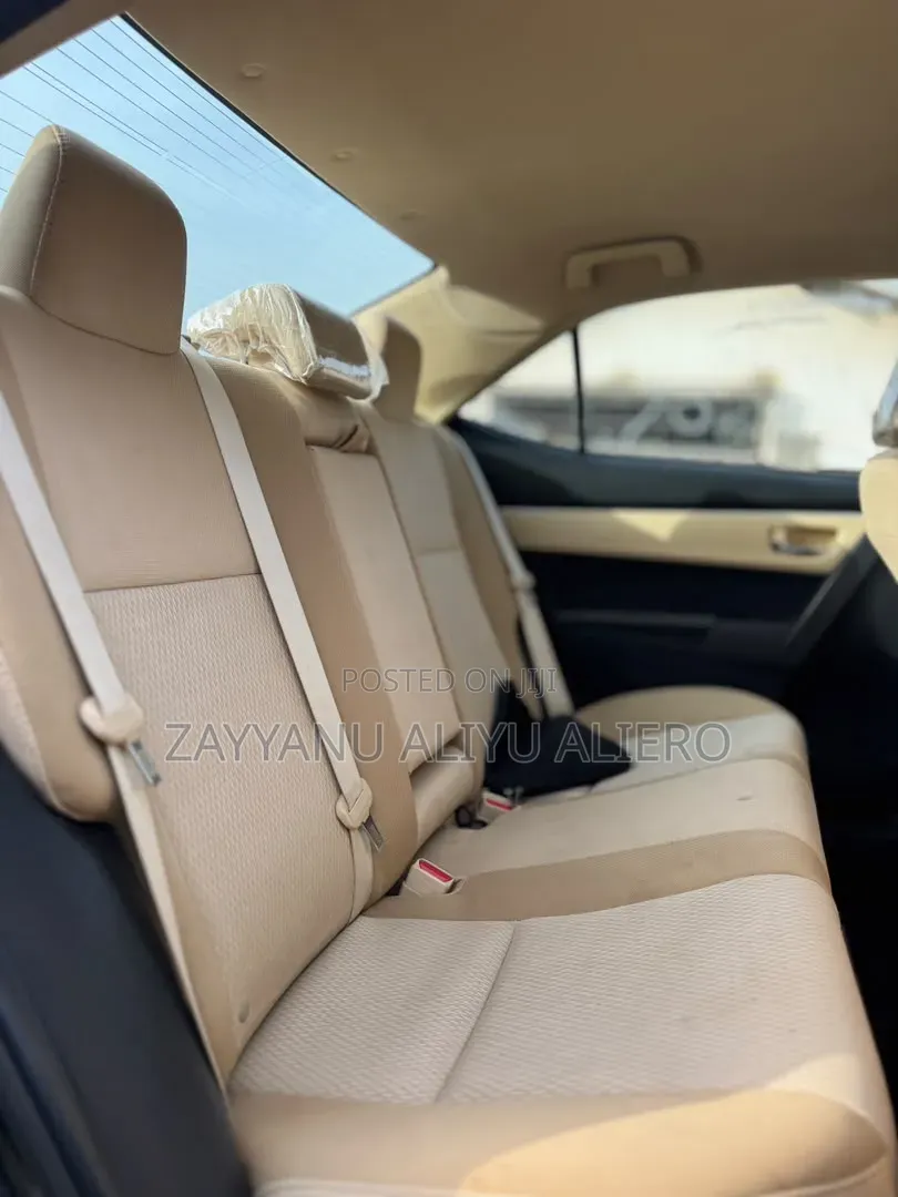Toyota Corolla 2017 Black
