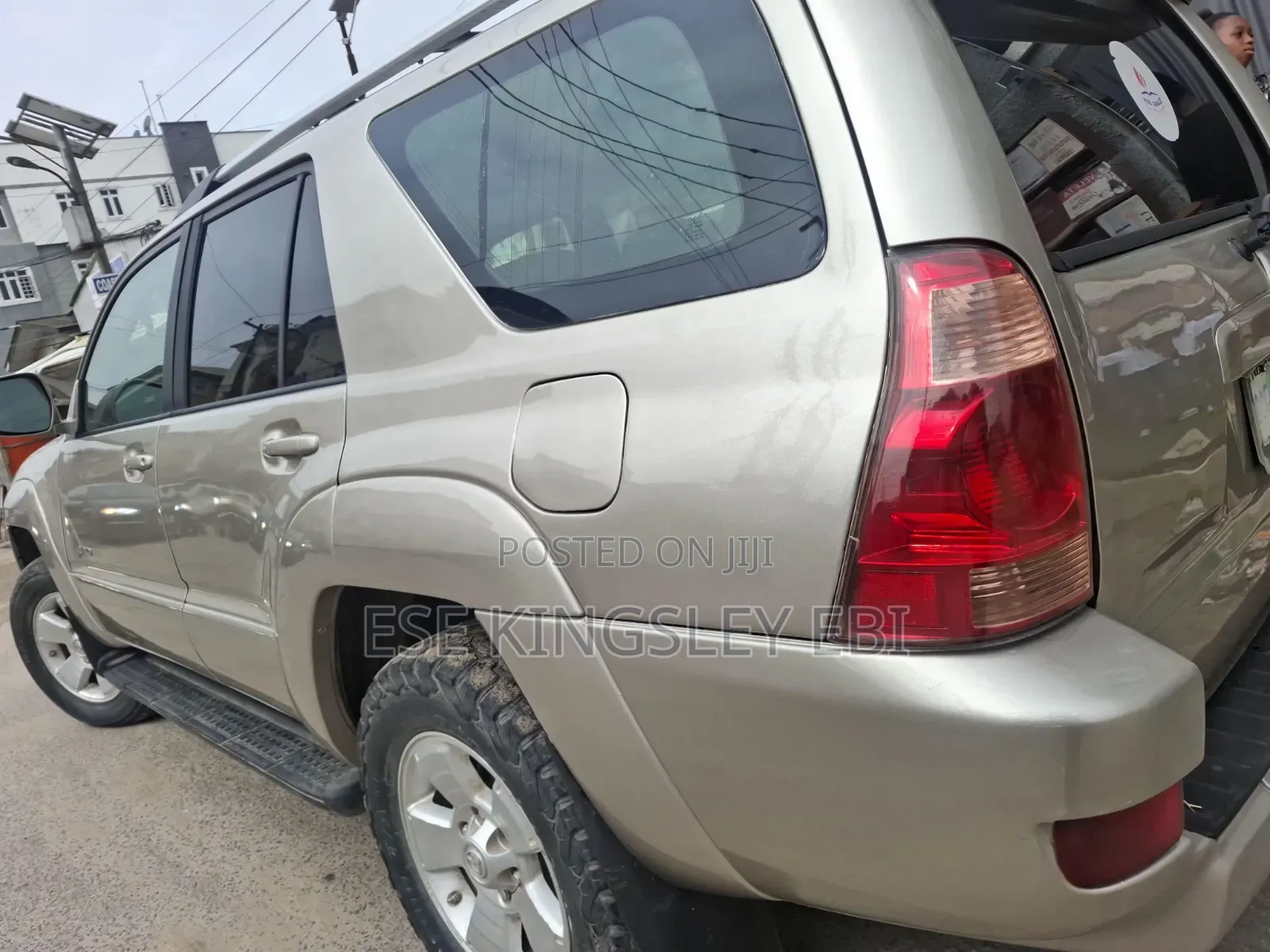 Toyota 4-Runner 2005 Gold