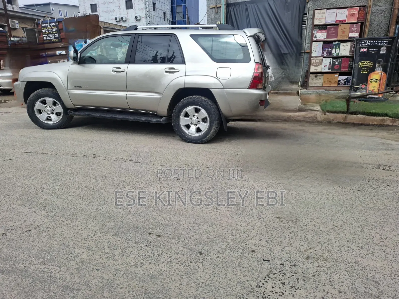 Toyota 4-Runner 2005 Gold