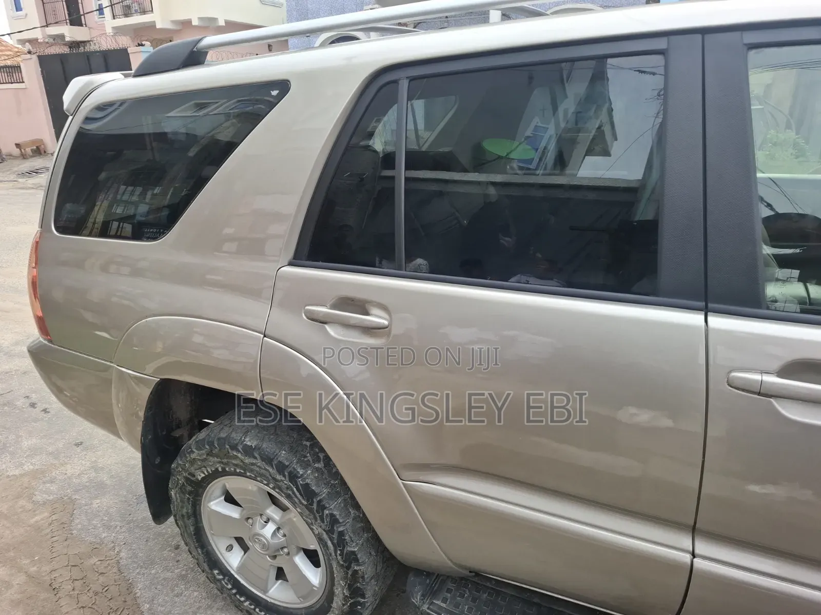 Toyota 4-Runner 2005 Gold