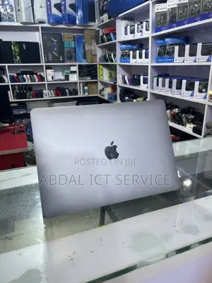 Laptop Apple MacBook Pro 2017 8GB Intel Core i5 SSD 128GB