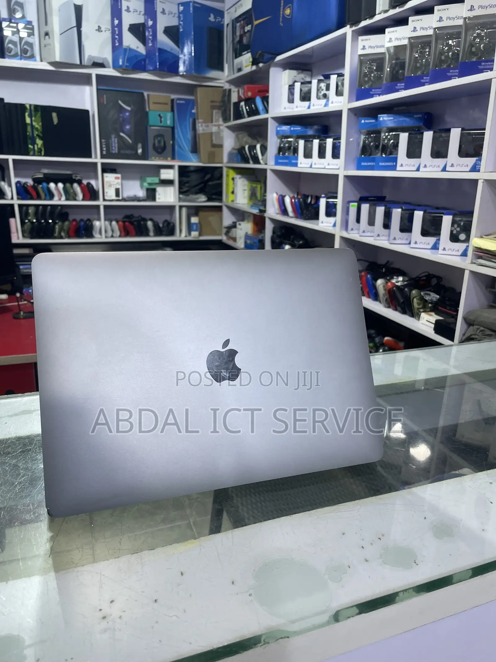 Laptop Apple MacBook Pro 2017 8GB Intel Core i5 SSD 128GB