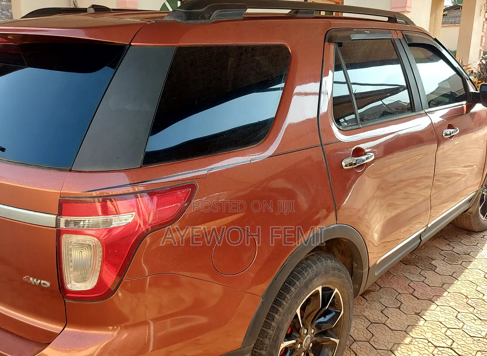 Ford Explorer 2012 Brown