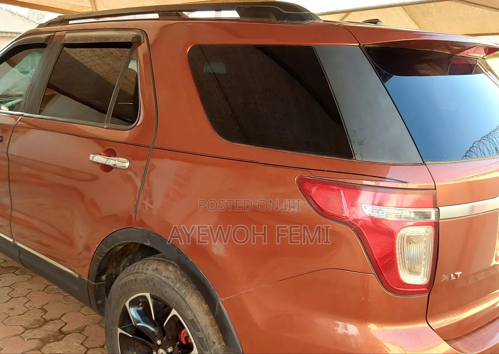 Ford Explorer 2012 Brown